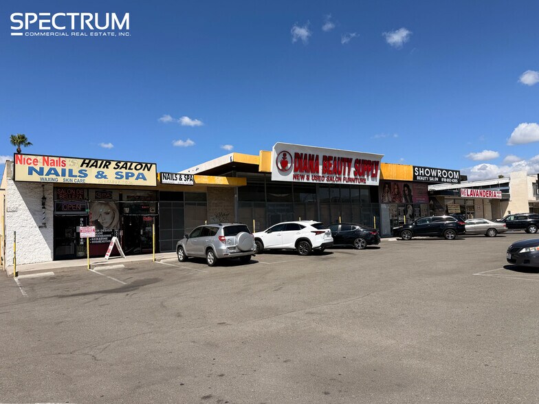 More Photos Of 8907-8917 Woodman Ave, Panorama City Storefront For Lease