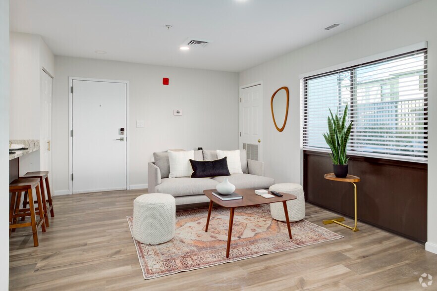 More Photos Of 315 Elden St, Herndon Apartments For Sale