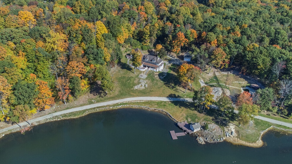 More Photos Of 1 Brook Valley Ter, Kinnelon Winery Vineyard For Sale