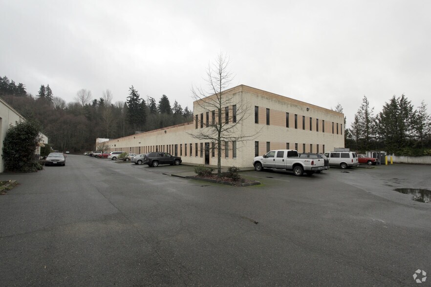 More Photos Of 22410 70th Ave W, Mountlake Terrace Warehouse For Lease