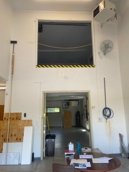 More Photos Of 14515 Mackey Rd, Holly Research And Development For Lease