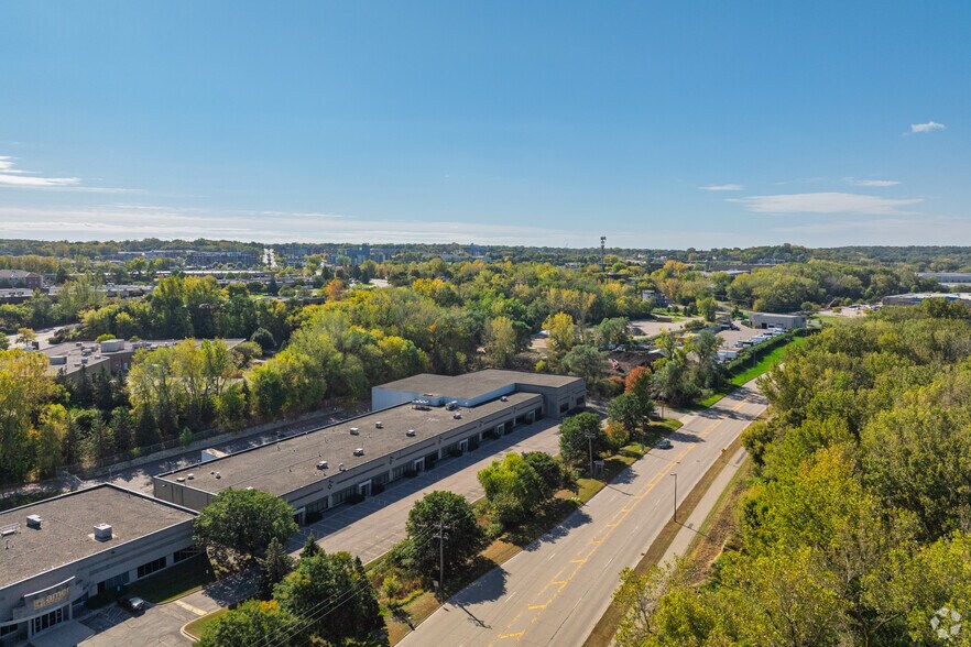 More Photos Of 25 Cliff Rd W, Burnsville Light Manufacturing For Sale