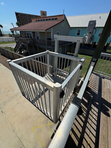 More Photos Of 4209 Gulfbreeze Blvd, Corpus Christi Multifamily For Sale