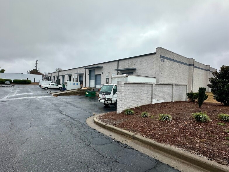 More Photos Of 1775 Wilwat Dr, Norcross Distribution For Lease
