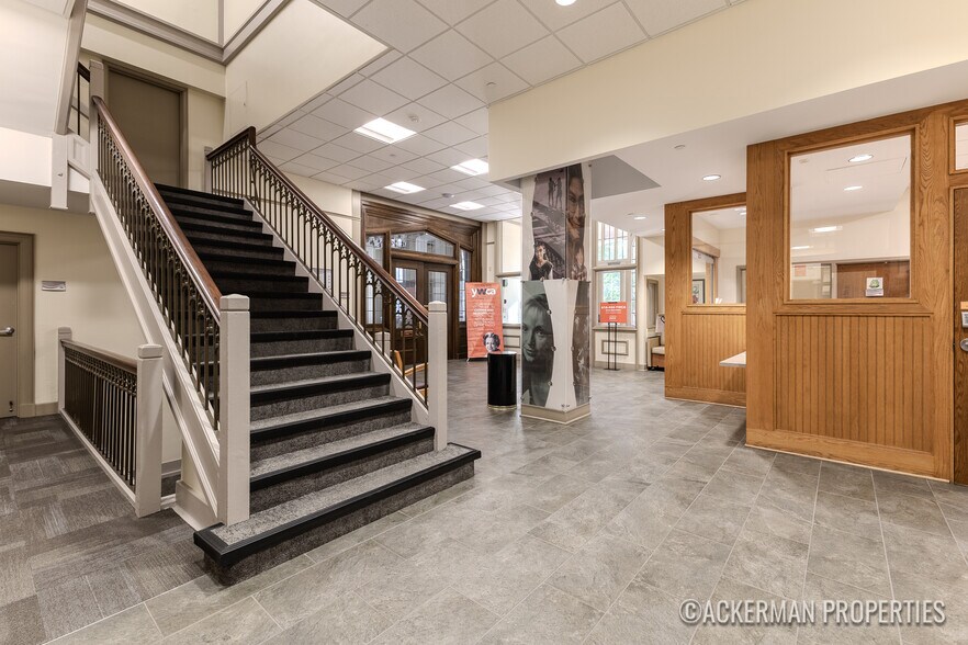 More Photos Of 25 Sheldon Ave SE, Grand Rapids Lodge Meeting Hall For Sale