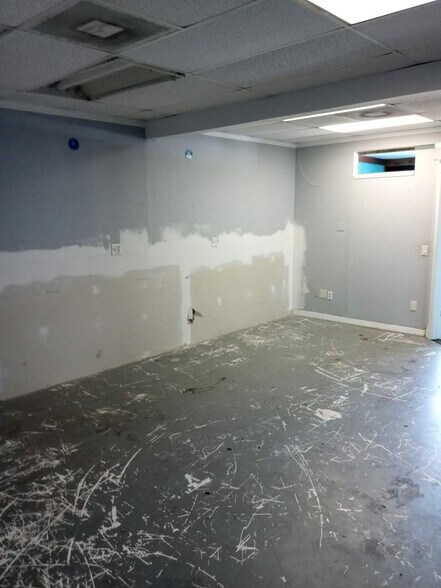 More Photos Of 6625 Argyle Forest Blvd, Jacksonville Storefront Retail Office For Lease