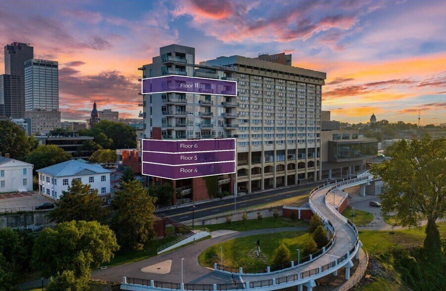 More Photos Of 5 Statehouse Plz, Little Rock Office For Sale