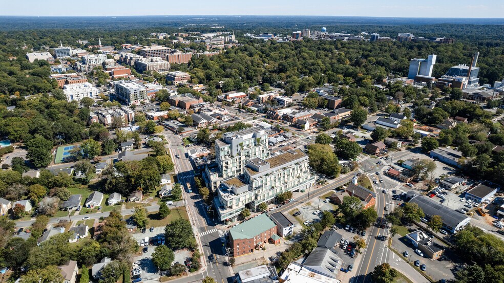 More Photos Of 601 W Rosemary St, Chapel Hill Apartments For Sale