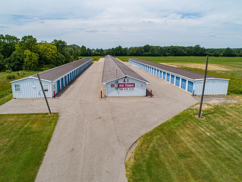 More Photos Of 1067 N Mission Rd, Mount Pleasant Self Storage For Sale