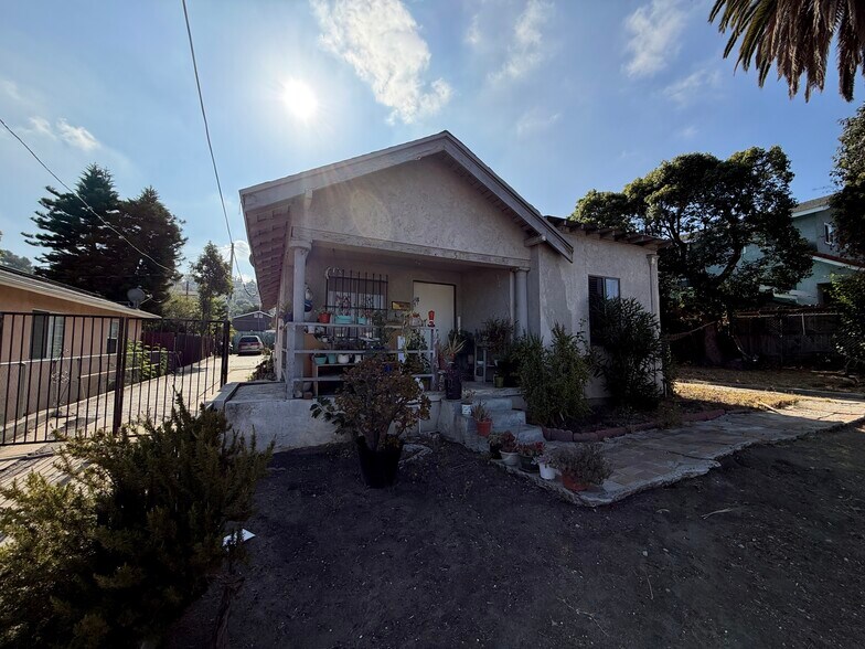 More Photos Of 5612 Monterey Rd, Los Angeles Apartments For Sale