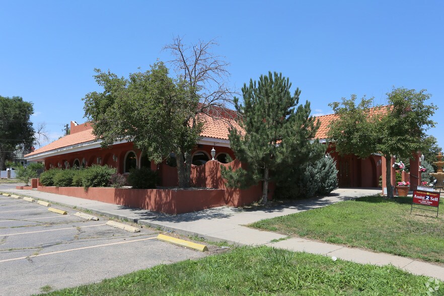 More Photos Of 2319 8th Ave, Greeley Restaurant For Lease