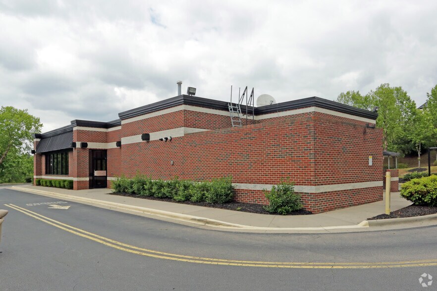 More Photos Of 14460 New Falls of Neuse Rd, Raleigh Unknown For Lease