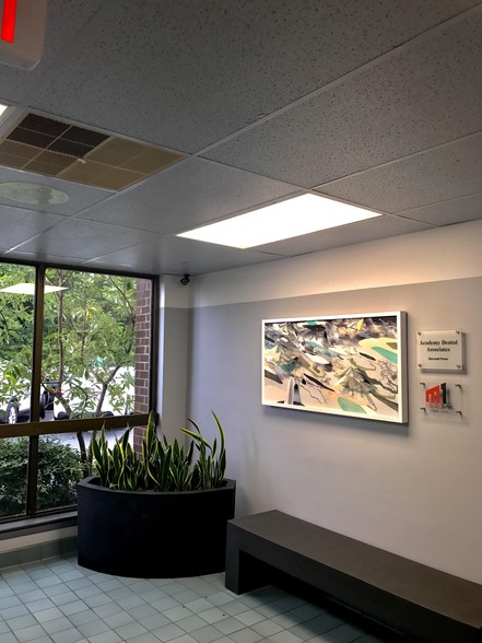 More Photos Of 10101 Academy Rd, Philadelphia Medical For Lease