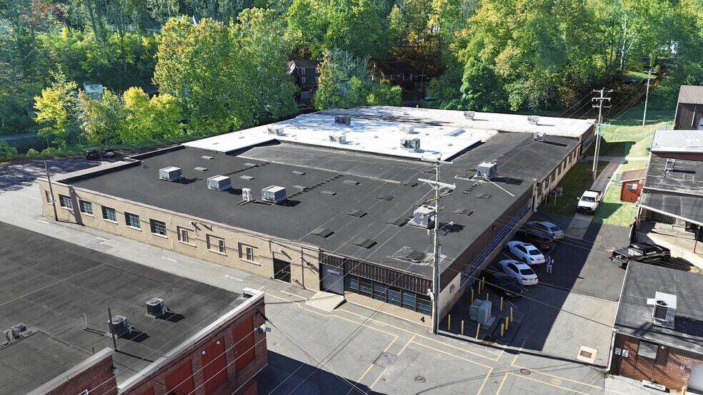 Primary Photo Of 4 Front Street Plz, Mohnton Warehouse For Lease