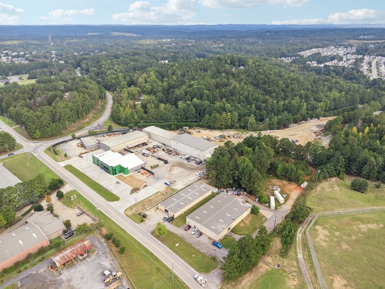 More Photos Of 1129 Industrial Blvd N, Dallas Industrial For Sale