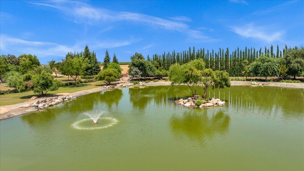 More Photos Of 13715 E Nebraska Ave, Kingsburg Land For Sale