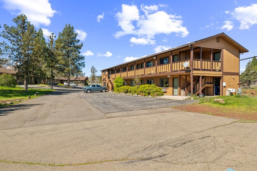 More Photos Of 43021 Bridge St, Fall River Mills Hotel For Sale