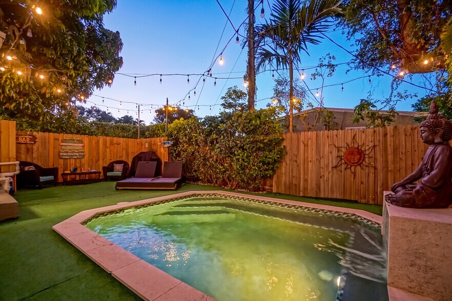 More Photos Of , Miami Multifamily For Sale