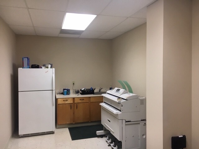 More Photos Of 100 Access Rd, Gaston Warehouse For Sale