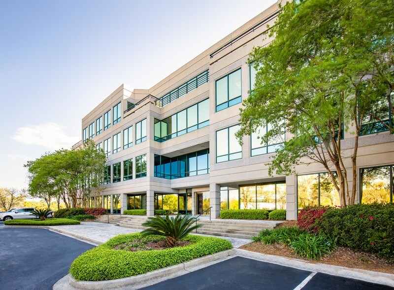 More Photos Of 4401 Belle Oaks Dr, North Charleston Office For Lease