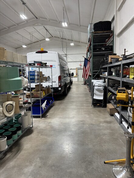 More Photos Of 263 Ranch Trail, Rockwall Flex For Lease