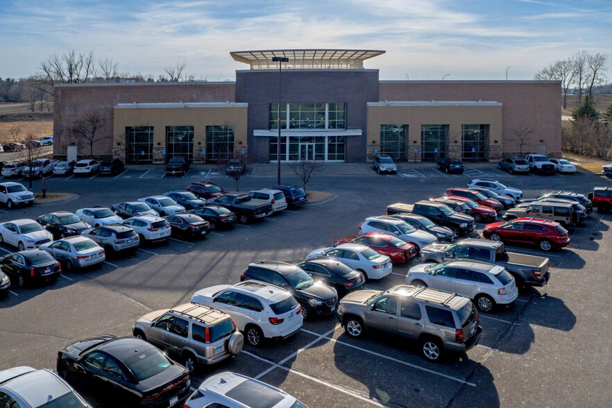 Primary Photo Of 7360 33rd St, Oakdale Health Club For Lease