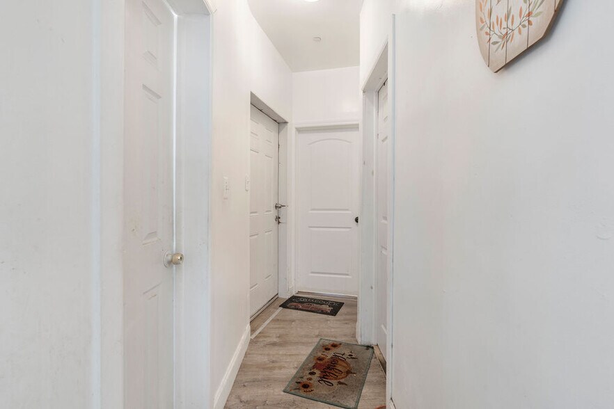 More Photos Of 415 Jersey St, Staten Island Multifamily For Sale