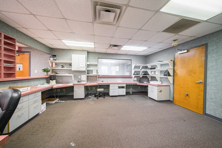 More Photos Of 1610 Opelika Rd, Phenix City Medical For Sale