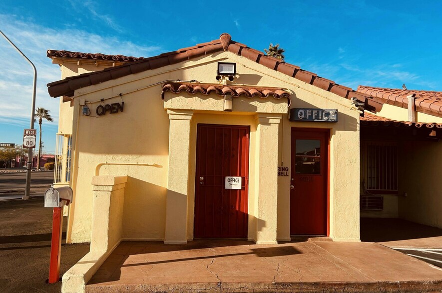 More Photos Of 1650 N Oracle Rd, Tucson Hotel For Sale