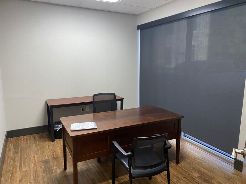 More Photos Of 616 Henrietta Creek Rd, Roanoke Light Distribution For Lease