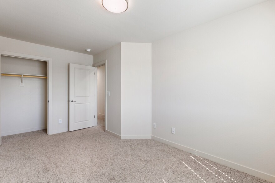 More Photos Of 4307 N 13th Pl, Phoenix Apartments For Sale