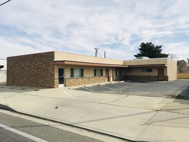 Primary Photo Of 44250 Division St, Lancaster Office For Sale