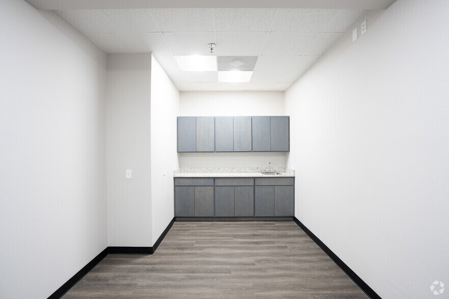 More Photos Of 4151 Jaime Zapata Memorial Hwy, Laredo Medical For Lease