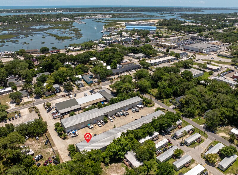 More Photos Of 56 S Dixie Hwy, Saint Augustine Warehouse For Lease