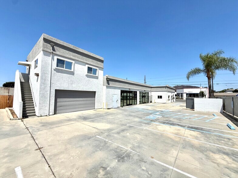 More Photos Of 1225 Broadway, El Cajon Storefront Retail Office For Lease