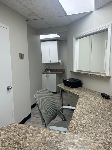 More Photos Of 176 N Village Ave, Rockville Centre Medical For Lease