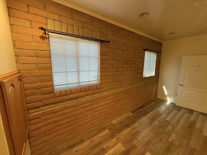 More Photos Of 1405 N Dobson Rd, Chandler Office For Lease