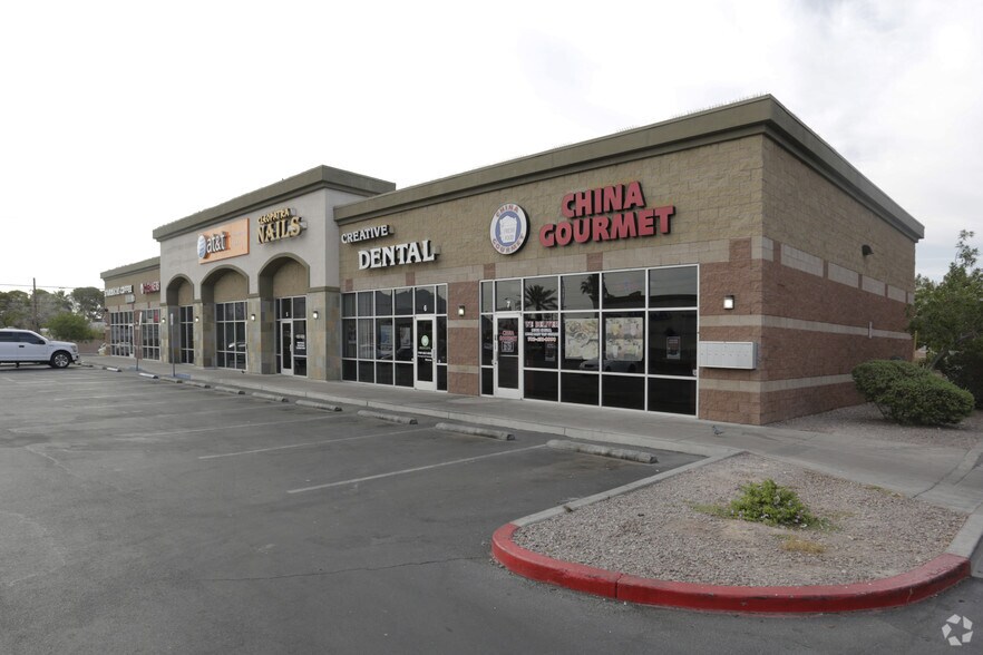 More Photos Of 2585 S Nellis Blvd, Las Vegas Freestanding For Lease