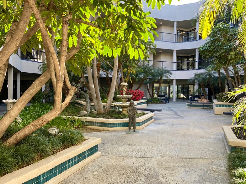 More Photos Of 1403 N Tustin Ave, Santa Ana Medical For Lease