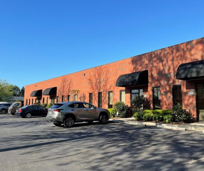 More Photos Of 1015 Nine North Dr, Alpharetta Light Distribution For Lease