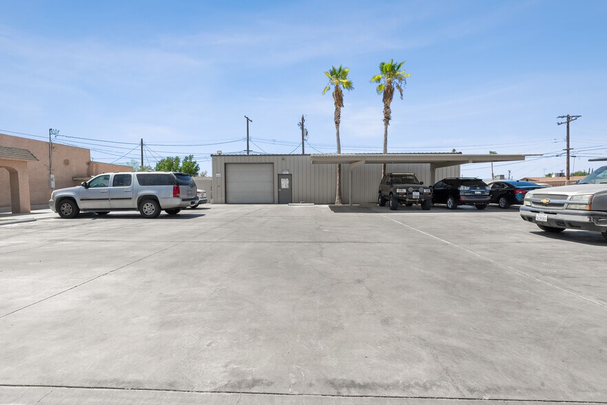 More Photos Of 321 E Main St, El Centro Warehouse For Sale