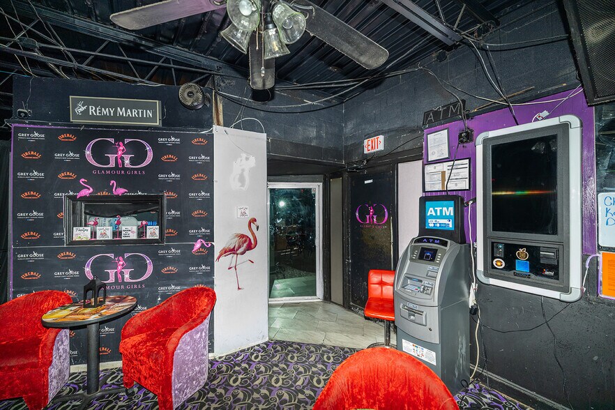 More Photos Of 212 W Harry St, Wichita Bar For Sale