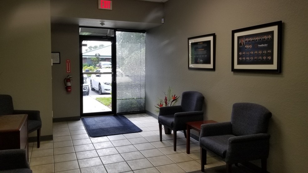 More Photos Of 4525 140th Ave N, Clearwater Loft Creative Space For Lease