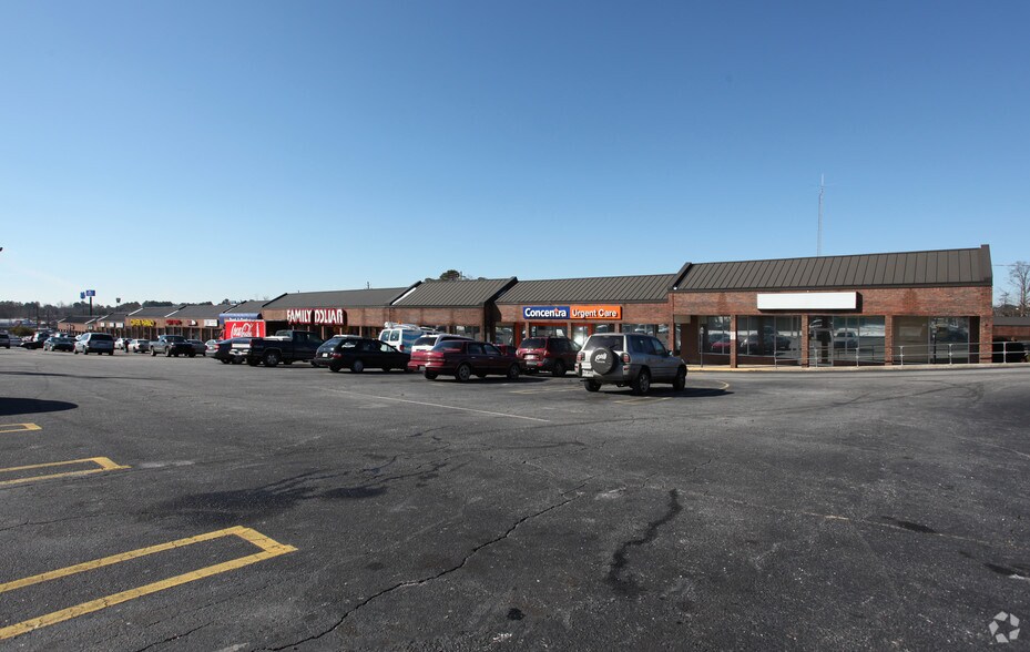 Primary Photo Of 1147-1191 West Ave, Conyers Unknown For Lease