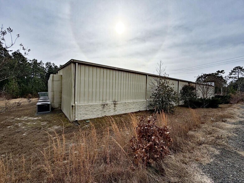 More Photos Of 10893 Nc Highway 211 E, Aberdeen Freestanding For Sale