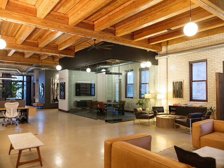 More Photos Of 1625 W Lafayette Blvd, Detroit Office For Lease