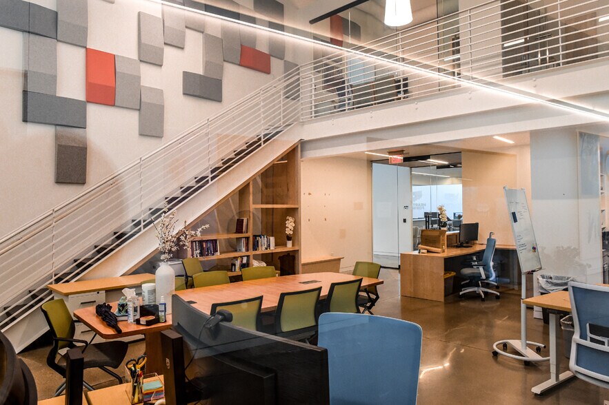 More Photos Of 700 SE 5th St, Bentonville Unknown For Sale