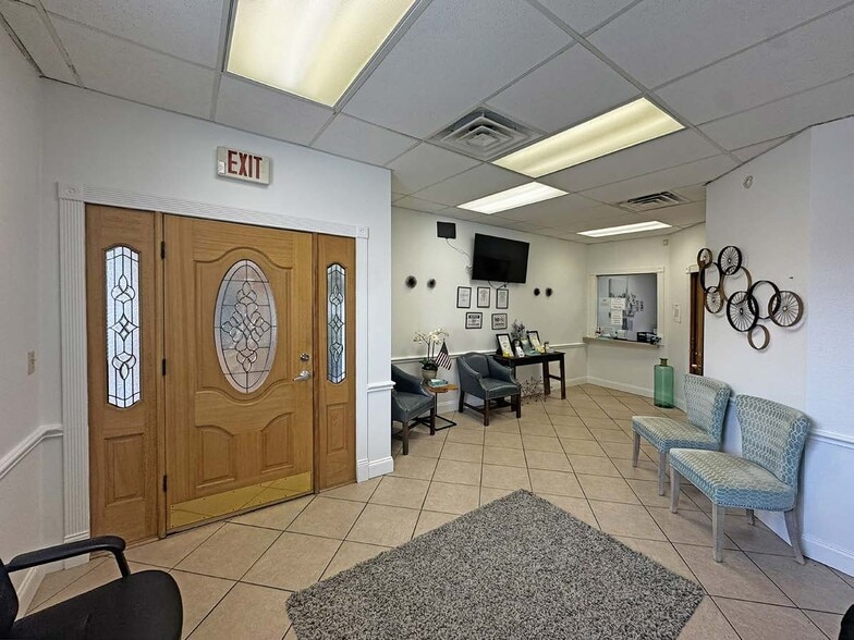 More Photos Of 9947 N MacArthur Blvd, Irving Medical For Sale