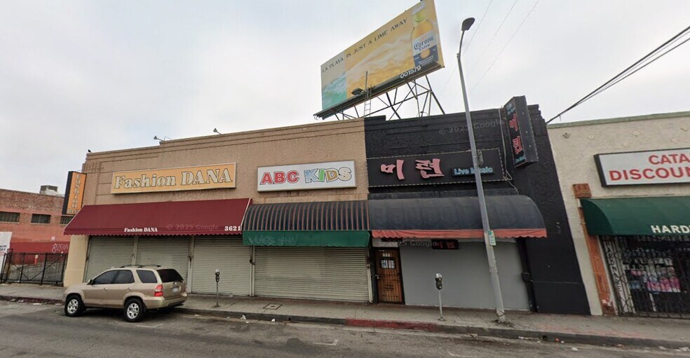 More Photos Of 3617-3623 W 3rd St, Los Angeles Storefront For Lease