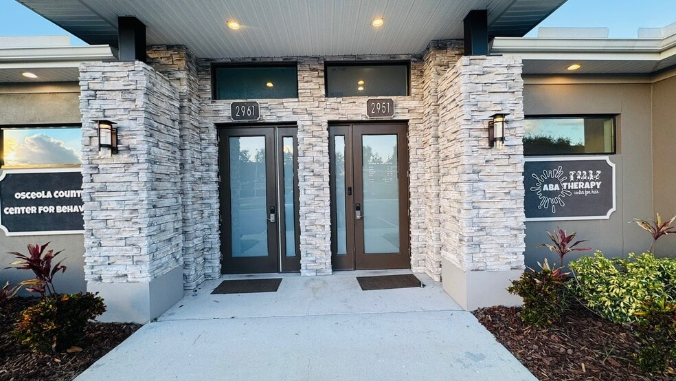 Primary Photo Of 2951 Park Pond Way, Kissimmee Office For Lease